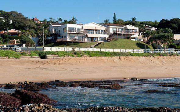 Fairlight-Beach-House-main